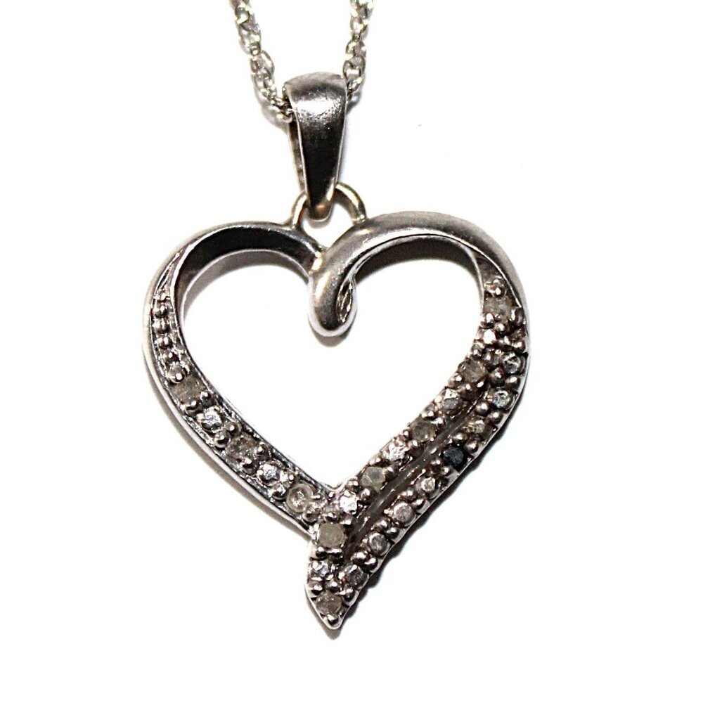Sterling Silver Diamond Chip Heart Necklace 18 Inches